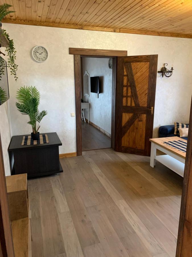 Relax Complex Hotel Boryspil Bagian luar foto